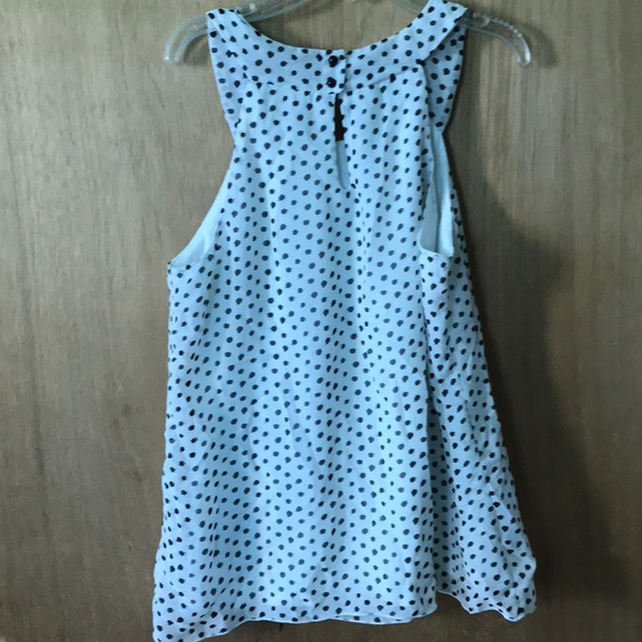 Tank - Picture 2 of 2